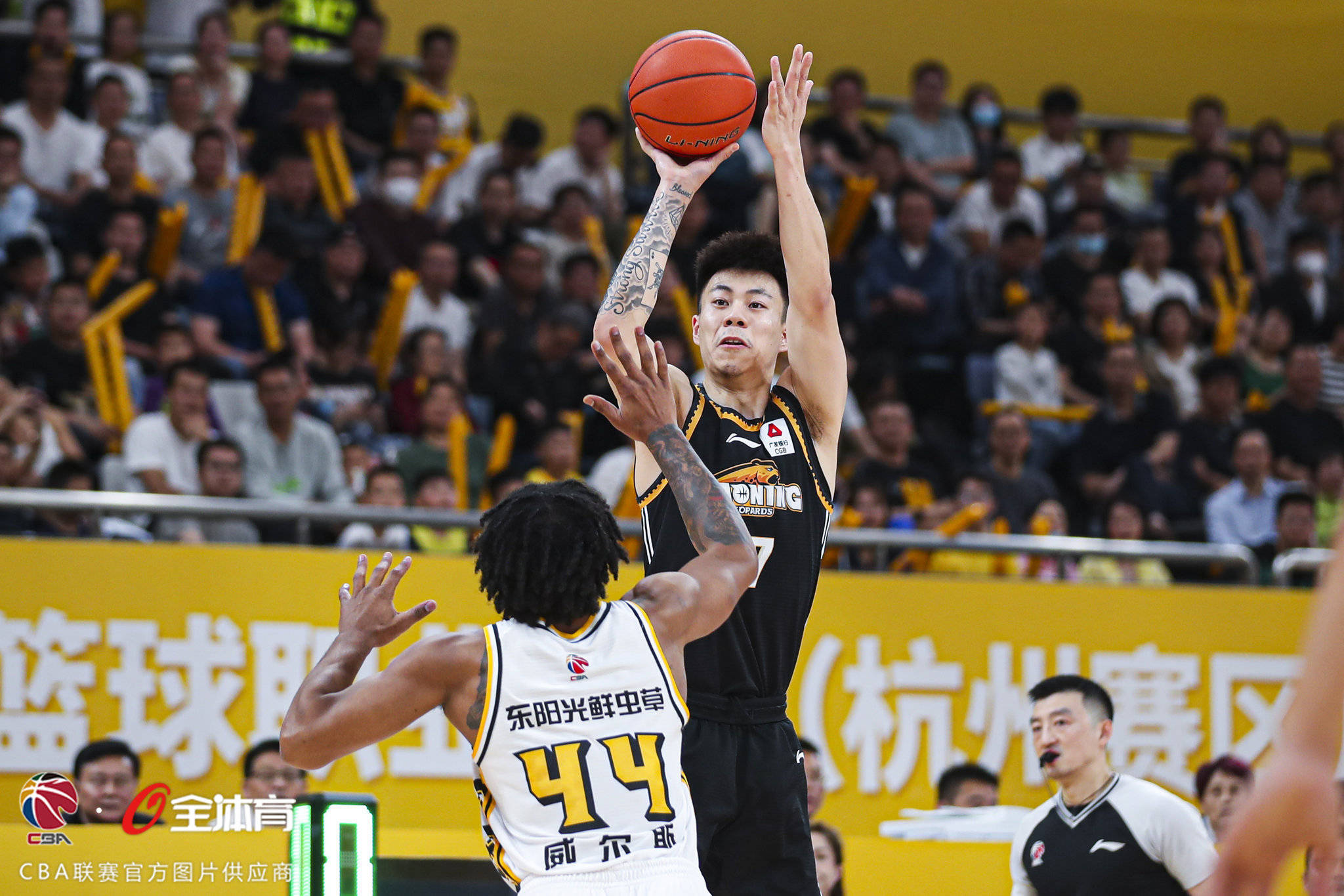 关于今夜欧篮联传出新动向，辽宁本钢远射贴柱，管理层表态：话题不断，球探报告显示潜力的信息-jiuyougame