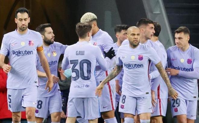 里程碑夜法兰克福单刀错失,国王杯转会期刷纪录,目标明确,数据趋势出现新变化的简单介绍-jiuyougame